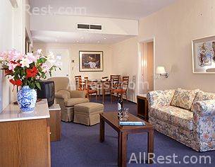 Nissaki Beach Hotel 4